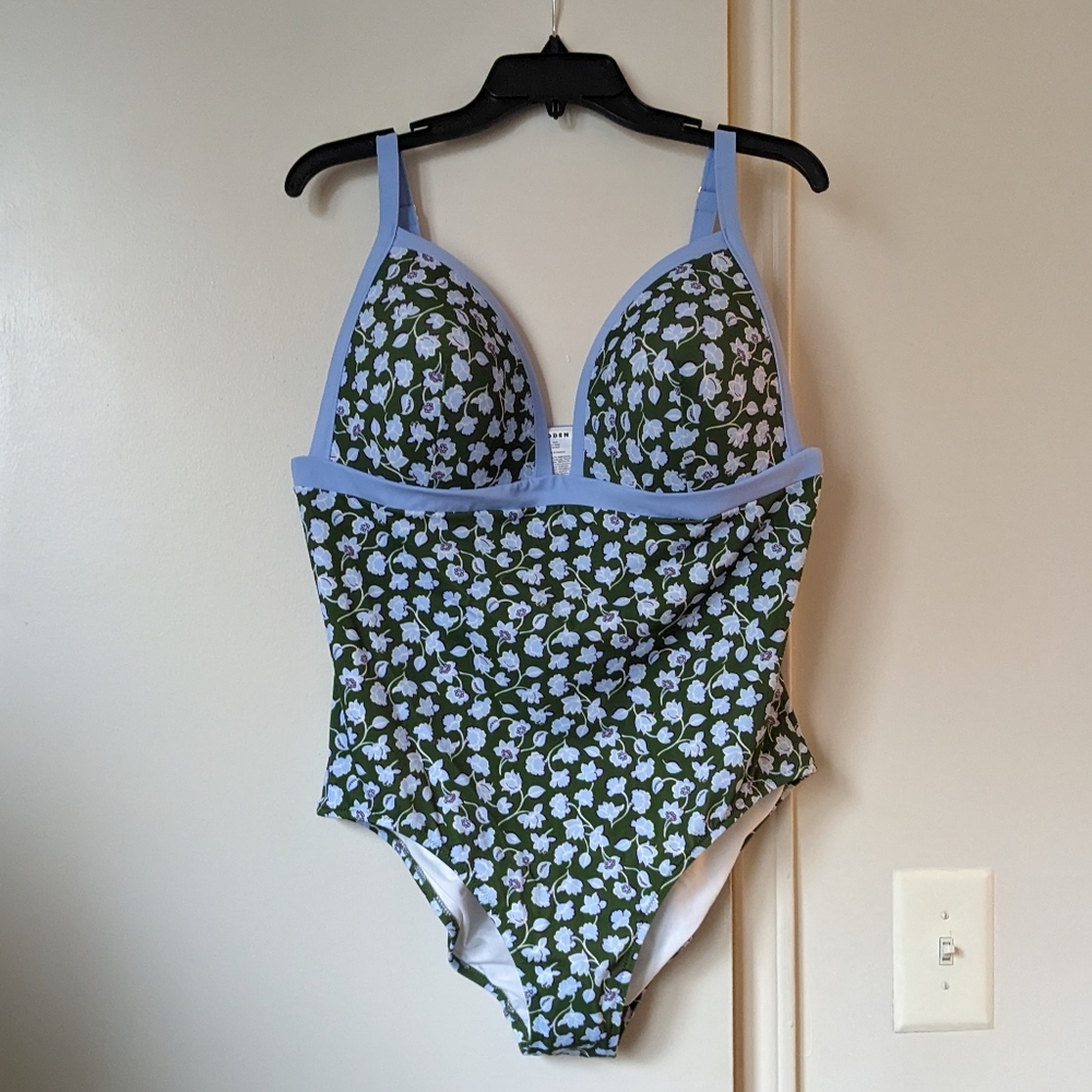 NWT BODEN - Triangle Panelled Swimsuit - US 16/18